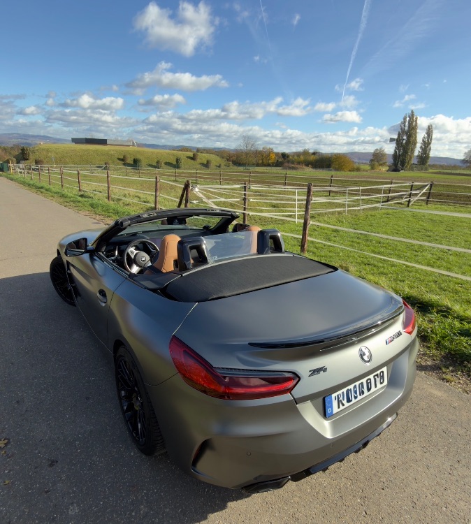 Z4 M40i - BMW Z1, Z3, Z4, Z8 Z4 M40i - BMW Z1, Z3, Z4, Z8