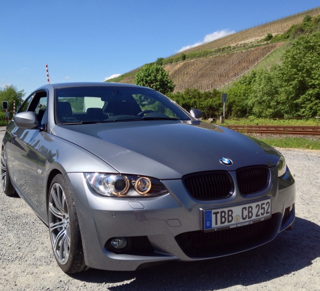 E92 320i - 3er BMW - E90 / E91 / E92 / E93