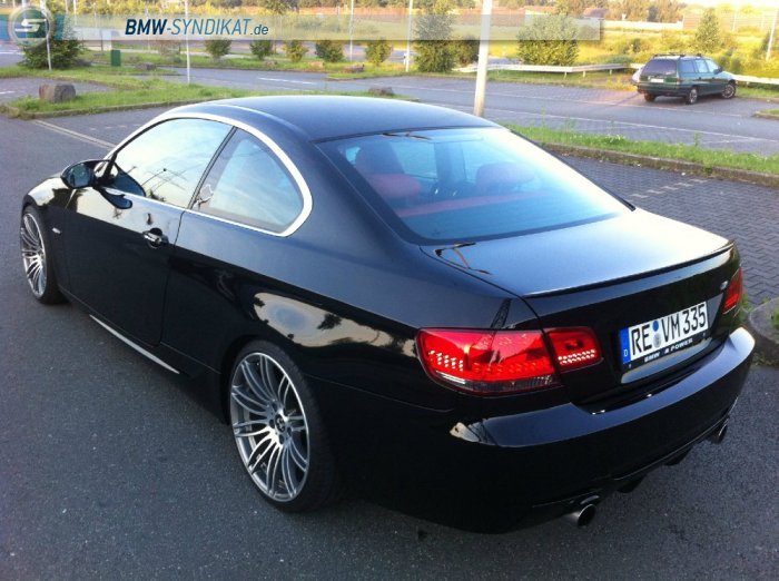 BMW E92 335i SCHWARZ BREIT STARK - 3er BMW - E90 / E91 / E92 / E93 BMW E92 335i SCHWARZ BREIT STARK - 3er BMW - E90 / E91 / E92 / E93