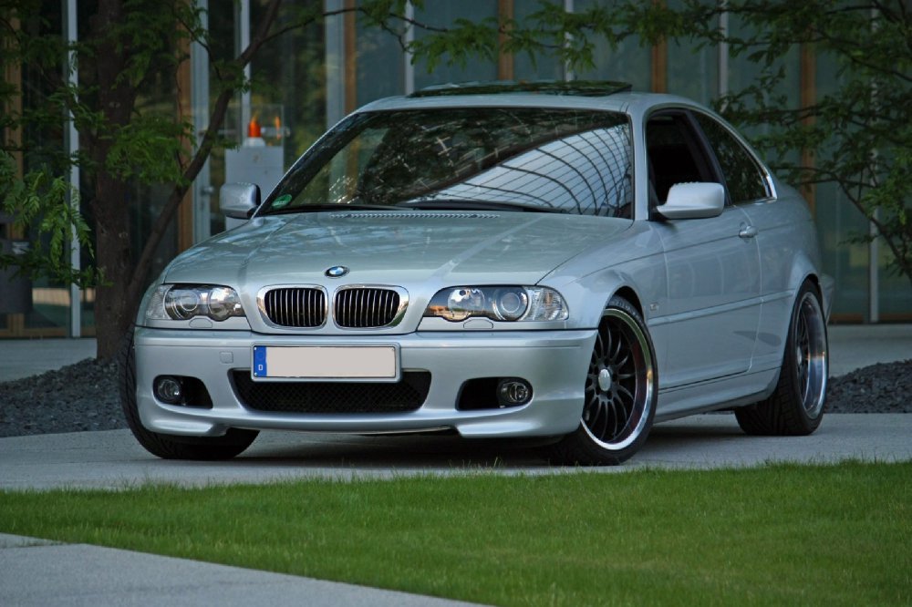 RacingSchlumpfs 323ci - 3er BMW - E46