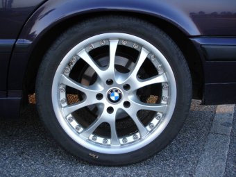 Beginner198´s E34, 525i technoviolett metallic - 5er BMW - E34 Beginner198´s E34, 525i technoviolett metallic - 5er BMW - E34
