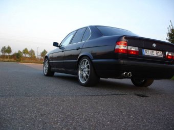 Beginner198s   E34, 525i technoviolett metallic - 5er BMW - E34