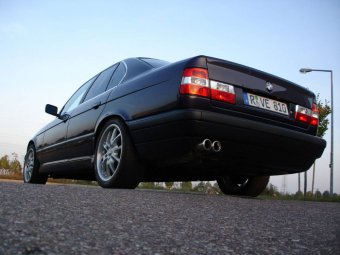 Beginner198s   E34, 525i technoviolett metallic - 5er BMW - E34