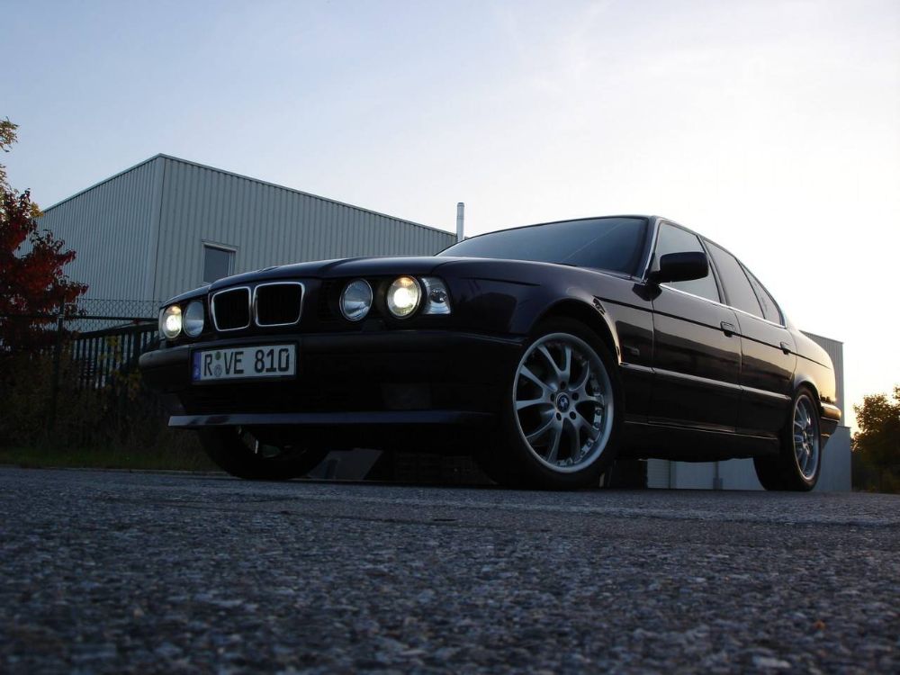 Beginner198s   E34, 525i technoviolett metallic - 5er BMW - E34