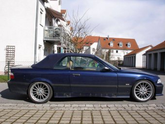 Beginner198s   E36, 328i Cabrio montreal-blau - 3er BMW - E36