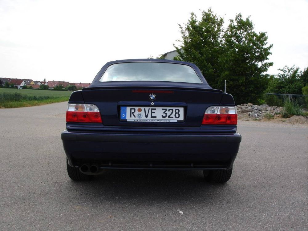 Beginner198s   E36, 328i Cabrio montreal-blau - 3er BMW - E36