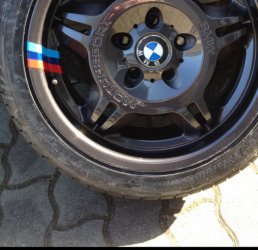 BMW Styling 24 Felge in 7.5x17 ET 41 mit Bridgestone Potenza Reifen in 215/45/17 montiert hinten mit 10 mm Spurplatten Hier auf einem 3er BMW E36 325tds (Touring) Details zum Fahrzeug / Besitzer