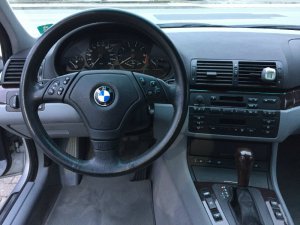 320iA Limousine - 3er BMW - E46