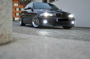 323i - 3er BMW - E46