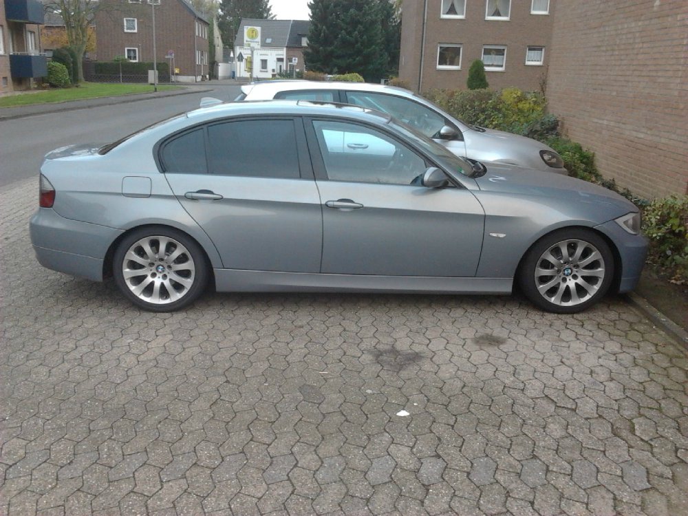 E90 320 - 3er BMW - E90 / E91 / E92 / E93