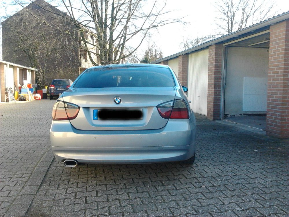 E90 320 - 3er BMW - E90 / E91 / E92 / E93