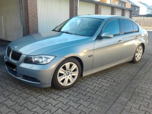 E90 320 - 3er BMW - E90 / E91 / E92 / E93 E90 320 - 3er BMW - E90 / E91 / E92 / E93