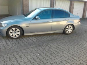 E90 320 - 3er BMW - E90 / E91 / E92 / E93 E90 320 - 3er BMW - E90 / E91 / E92 / E93