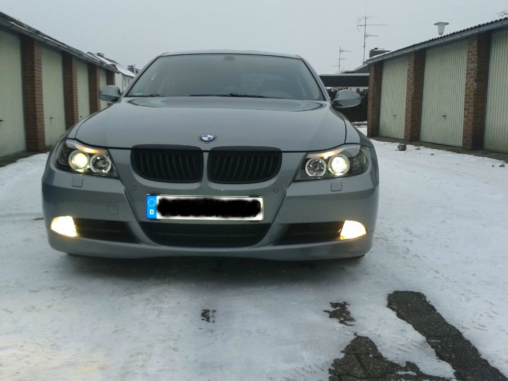 E90 320 - 3er BMW - E90 / E91 / E92 / E93