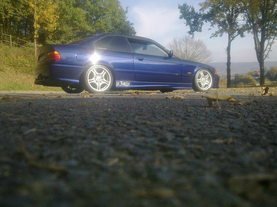 E36 323 Coupe - 3er BMW - E36