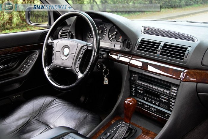 Bmw e38 interior