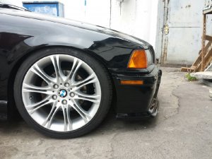 E36 328i Limo "tiefschwarz" - 3er BMW - E36