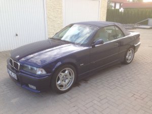 320i Cabrio auf Kerscher cs - 3er BMW - E36