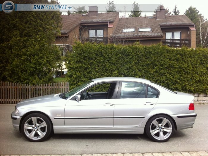 320i E46 Titansilber - 3er BMW - E46
