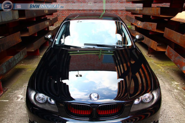 E87 schwarz - breit - tief - 1er BMW - E81 / E82 / E87 / E88 E87 schwarz - breit - tief - 1er BMW - E81 / E82 / E87 / E88