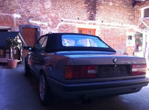 BMW 318i Cabrio - 3er BMW - E30 BMW 318i Cabrio - 3er BMW - E30