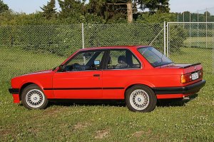 BMW 318i E30 Brilliantrot - 3er BMW - E30