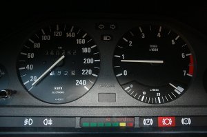 BMW 318i E30 Brilliantrot - 3er BMW - E30 BMW 318i E30 Brilliantrot - 3er BMW - E30