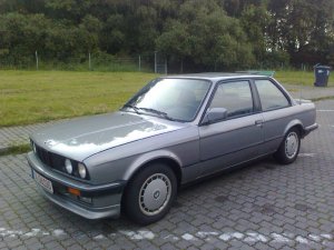 BMW 320i E30 Lachssilber M-Paket - 3er BMW - E30