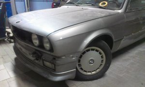 BMW 320i E30 Lachssilber M-Paket - 3er BMW - E30 BMW 320i E30 Lachssilber M-Paket - 3er BMW - E30