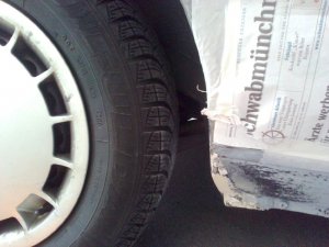 BMW 320i E30 Lachssilber M-Paket - 3er BMW - E30 BMW 320i E30 Lachssilber M-Paket - 3er BMW - E30
