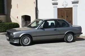 BMW 320i E30 Lachssilber M-Paket - 3er BMW - E30