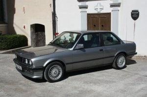 BMW 320i E30 Lachssilber M-Paket - 3er BMW - E30