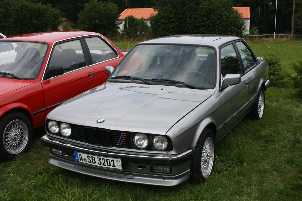 BMW 320i E30 Lachssilber M-Paket - 3er BMW - E30