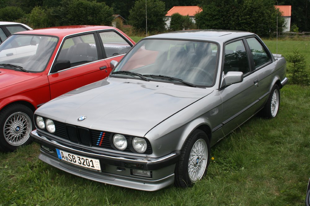 BMW 320i E30 Lachssilber M-Paket - 3er BMW - E30