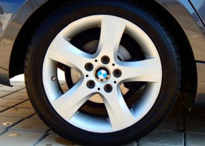BMW Sternspeiche 142 Felge in 7.5x17 ET 47 mit Dunlop Sportmaxx Reifen in 225/45/17 montiert hinten Hier auf einem 1er BMW E87 118i (5-Trer) Details zum Fahrzeug / Besitzer