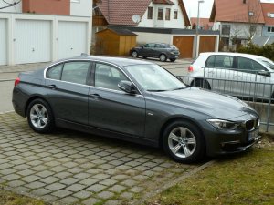 F30 320d Luxury Line - 3er BMW - F30 / F31 / F34 / F80 F30 320d Luxury Line - 3er BMW - F30 / F31 / F34 / F80