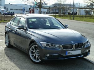 F30 320d Luxury Line - 3er BMW - F30 / F31 / F34 / F80 F30 320d Luxury Line - 3er BMW - F30 / F31 / F34 / F80