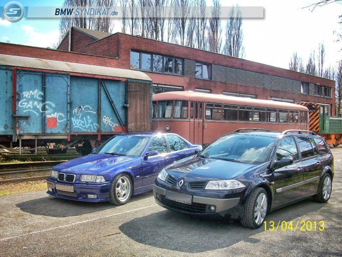 Velvet Blue E36 328i Limousine - 3er BMW - E36