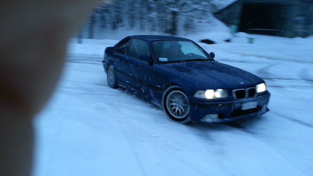 Bmw E36 323i Coup avusblau - 3er BMW - E36