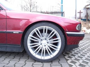 ROD silverline Felge in 8.5x20 ET 18 mit Nankang NS2 Reifen in 255/35/20 montiert vorn Hier auf einem 7er BMW E38 740i (Limousine) Details zum Fahrzeug / Besitzer