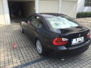 Black Beauty - 3er BMW - E90 / E91 / E92 / E93 Black Beauty - 3er BMW - E90 / E91 / E92 / E93
