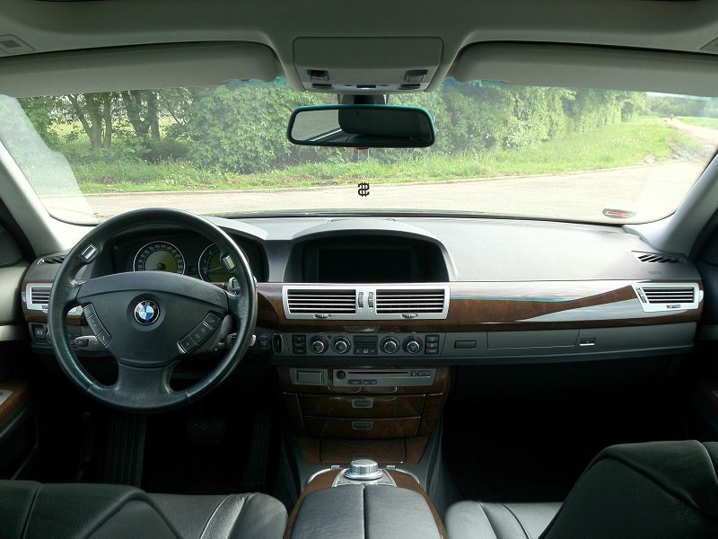 Diplomatenfahrzeug E66 750Li - Fotostories weiterer BMW Modelle
