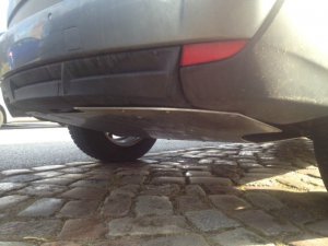 Modified X3 mit 42 Zoll auf dem Dach - BMW X1, X2, X3, X4, X5, X6, X7 Modified X3 mit 42 Zoll auf dem Dach - BMW X1, X2, X3, X4, X5, X6, X7