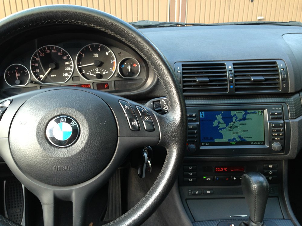 BMW e46 320i Black - 3er BMW - E46