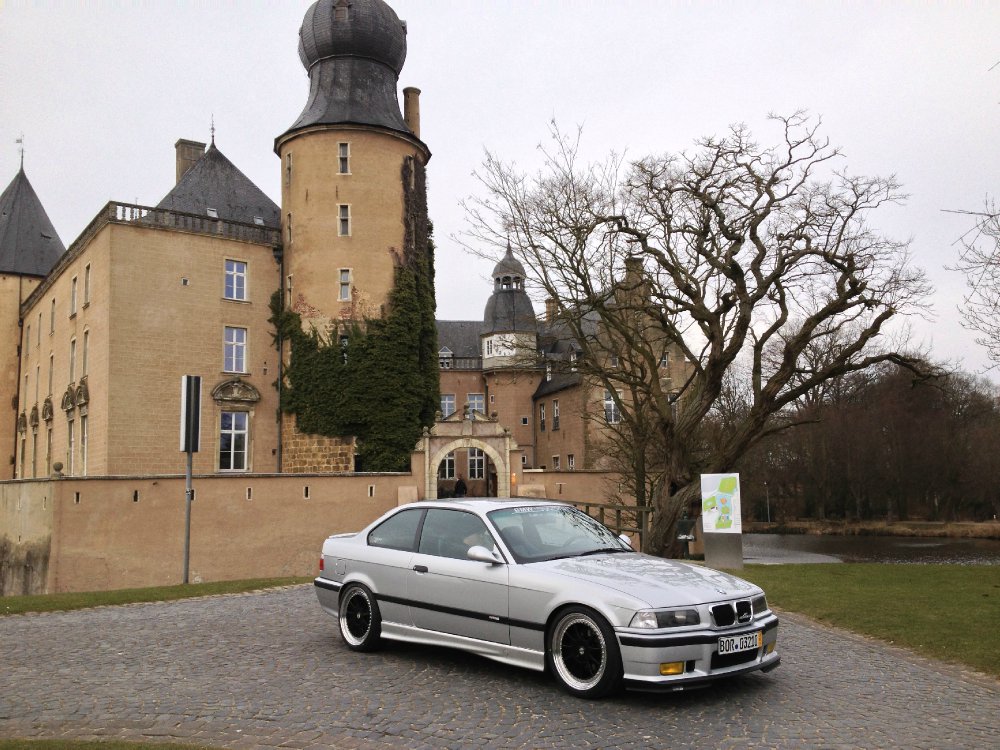 /// E36 325i Coupe Hartge /// - 3er BMW - E36