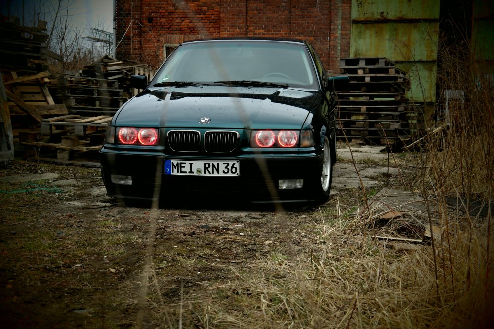 E36 320i Limo - 3er BMW - E36