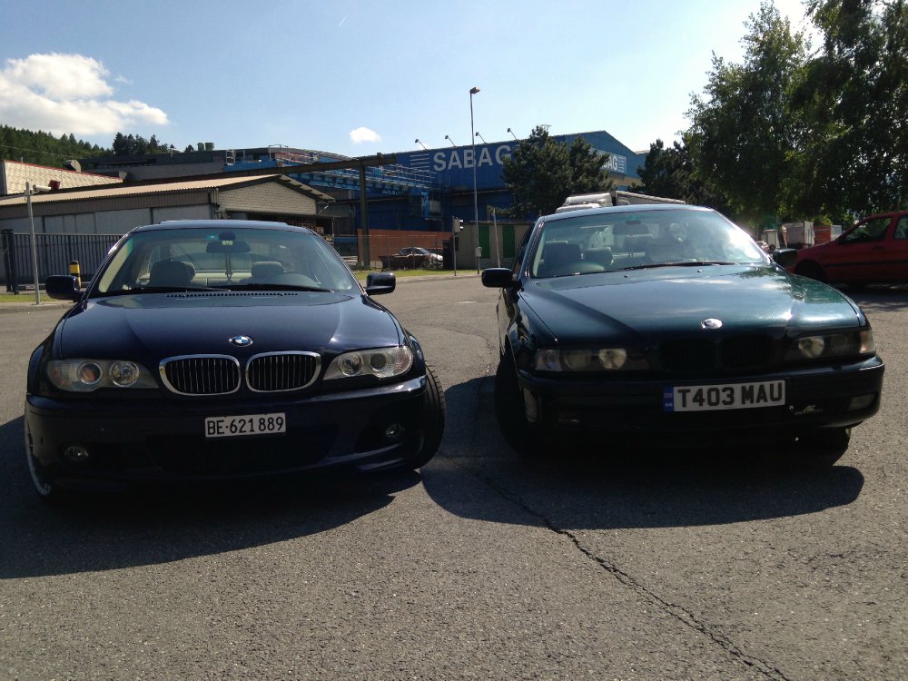 Blue E46 330Ci - 3er BMW - E46