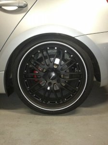 eMotion Wasabi Black Felge in 8.5x19 ET  mit Dunlop Sport Maxxx Reifen in 225/45/16 montiert hinten Hier auf einem 1er BMW E87 118i (5-Türer) Details zum Fahrzeug / Besitzer