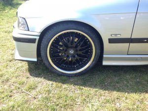 royal wheels GT 20 Felge in 8.5x18 ET 35 mit - Eigenbau - Star Performer TNG UHP Reifen in 225/40/18 montiert vorn Hier auf einem 3er BMW E36 323i (Touring) Details zum Fahrzeug / Besitzer