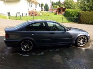 E 46 318i Limousine - 3er BMW - E46 E 46 318i Limousine - 3er BMW - E46